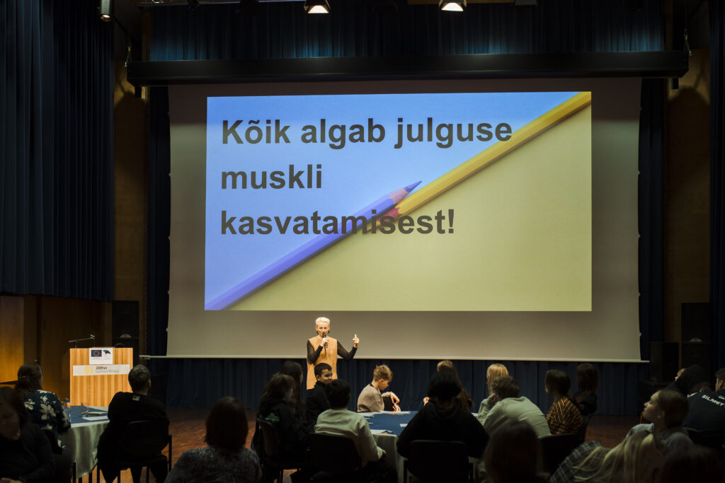 Pilt: fotograaf Maila Meldre, Hariduskopteri üritus Jõhvis.